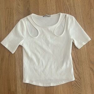 White, Cut out tight shirt